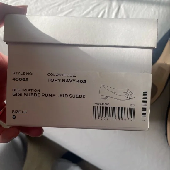 Tory Burch Gigi suede pump - kid suede - Tory navy blue - Picture 6 of 6